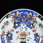 Assiette - Assiette aux émaux de la Famille Verte à décor, Antiek en Kunst