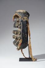 Een houten masker - oorlog - Wij - Ivoorkust (Zonder