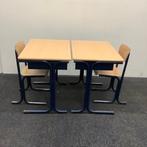 Complete school set van 44 stuks tafels + stoelen (stip, Huis en Inrichting, Stoelen, Gebruikt, Eén, Hout