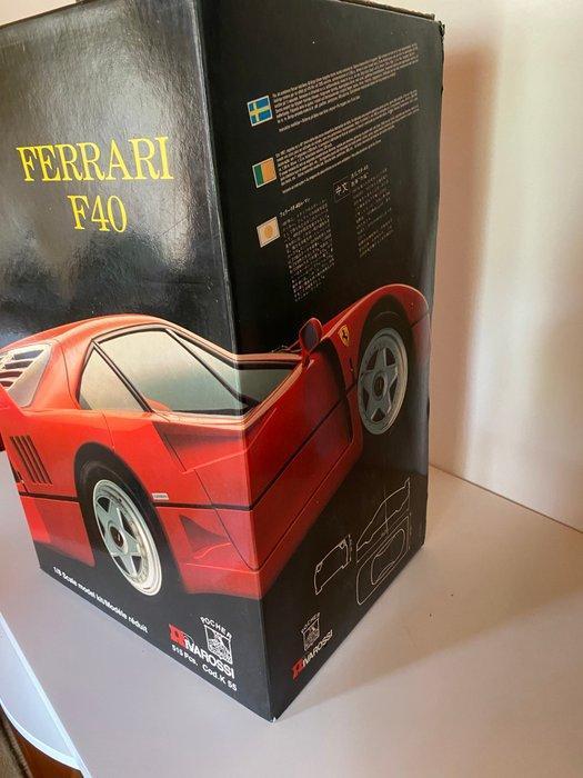 Pocher 1:8 - Modèle réduit - Ferrari F40 - non ouvert, Hobby en Vrije tijd, Modelauto's | 1:5 tot 1:12