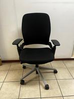 Steelcase Leap V2 Bureaustoel - Alu Frame - Zwarte Stof, Verzenden, Zwart, Zo goed als nieuw, Bureaustoel