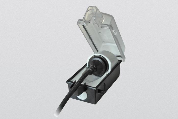 Baer Wandstopcontact (WCD schakelmateriaal) (Europese, Doe-het-zelf en Bouw, Elektriciteit en Kabels, Verzenden