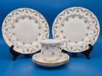 Royal Osborne – Teeservice mit Golddekor – Bone China -