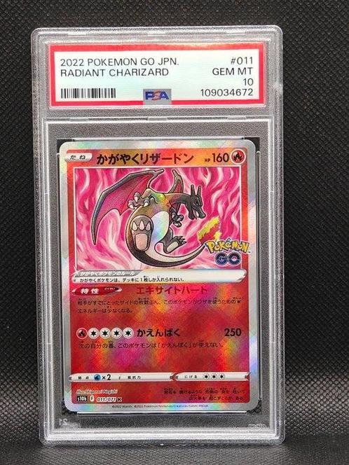 Pokémon - 1 Graded card - Charizard Pokemon GO! 011/071 Foil, Hobby en Vrije tijd, Verzamelkaartspellen | Pokémon