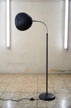 Gubi - Greta Grossman - Lampadaire - Plancher Cobra - Acier