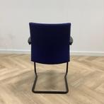 vergaderstoel / sledestoel, blauw - zwart, Huis en Inrichting, Stoelen, Gebruikt, Zwart, Eén