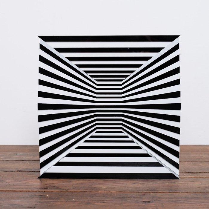 Gio Schiano - LIMITED EDITION - Dynamic door, Antiek en Kunst, Kunst | Designobjecten