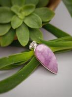 Uniek stuk, sieraad van 925 zilver met Kunzite van, Verzamelen