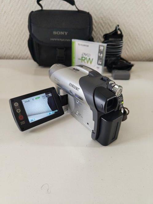 Sony Handycam DCR-DVD105E Mini DV-DV camera, Verzamelen, Foto-apparatuur en Filmapparatuur