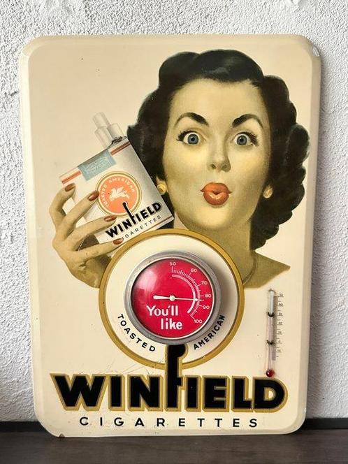 No reserve-Jaren 50 Winfield sigaretten reclamebord met, Antiek en Kunst, Antiek | Wandborden en Tegels