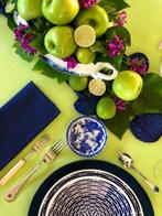 Tafelkleed voor grote tafels, met een elegante groene kleur, Antiek en Kunst, Antiek | Tapijten, Tafelkleden en Textiel