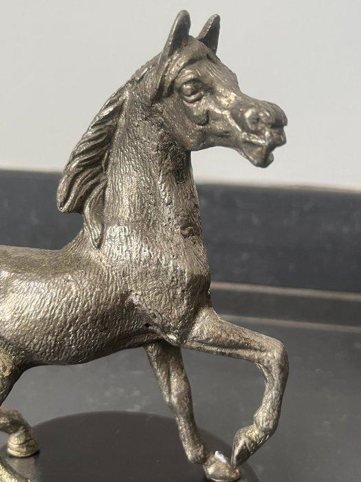 verzilverd paard, Antiquités & Art, Antiquités | Autres Antiquités