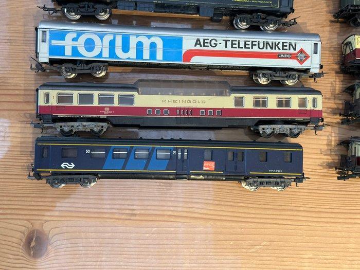 Roco, Trix, Lima, Jouef H0 - Model treinwagon (15) -, Hobby en Vrije tijd, Modeltreinen | H0