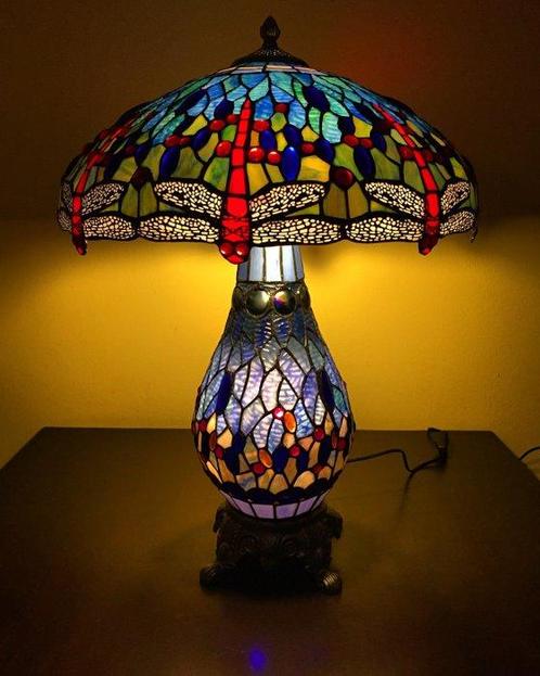 Tiffany stijl tafellamp Studio BLUE DRAGONFLY lamp met, Antiek en Kunst, Kunst | Designobjecten