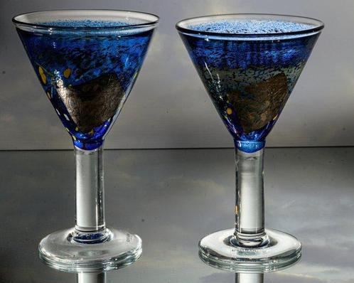 Kosta Boda - Bertil Vallien - Calice (2) - Zwei blaue Kelche, Antiek en Kunst, Antiek | Glaswerk en Kristal