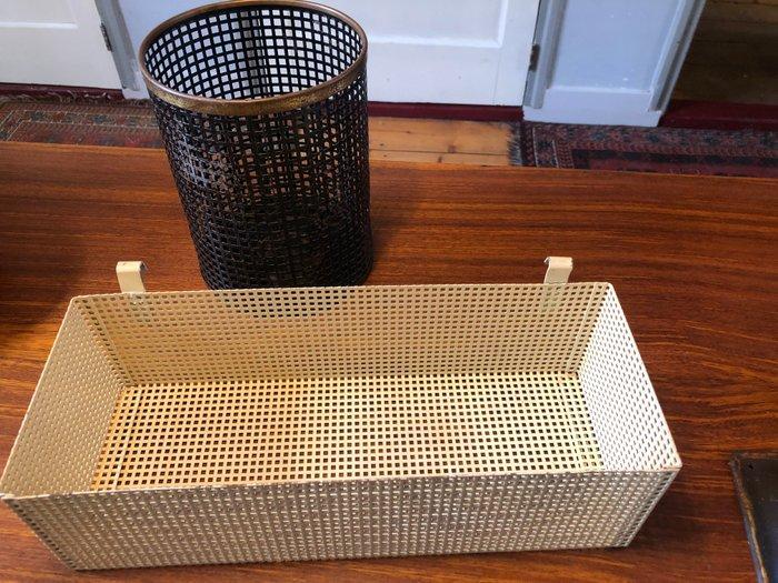 Kist - metaal en messing - Prullenbak en opbergmand, Antiquités & Art, Art | Objets design