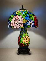 Tiffany tafellamp Studio style Antique Blossom met 2, Antiek en Kunst