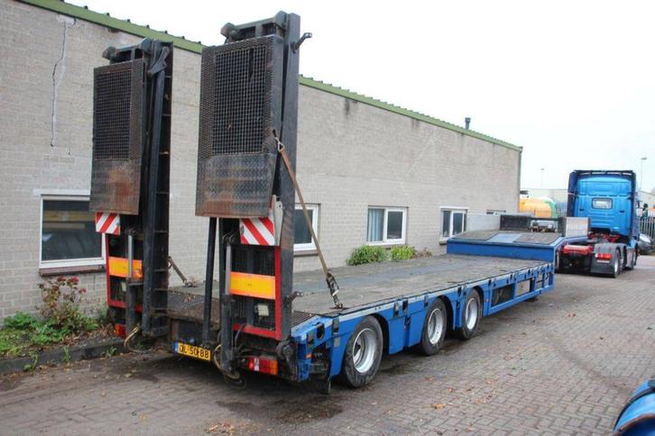 Veiling: Dieplader Kaessbohrer LB3e 2010, Autos, Camions, Enlèvement