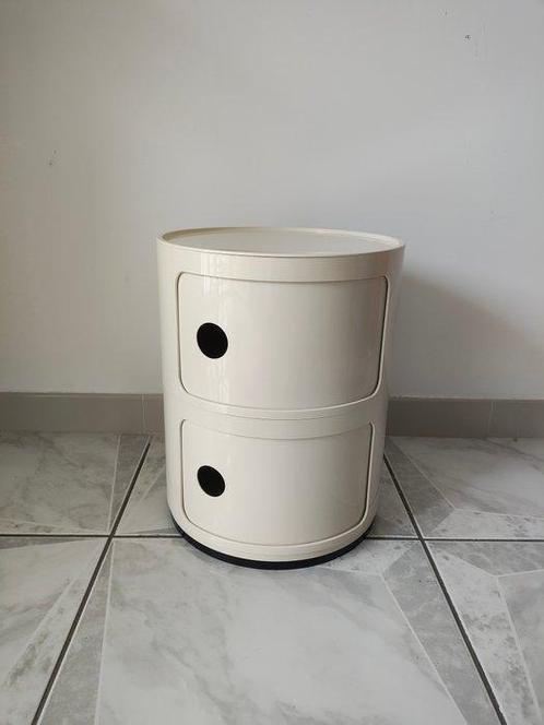 Kartell - Anna Castelli Ferrieri - Kabinet - ABS, Antiek en Kunst, Antiek | Meubels | Stoelen en Sofa's