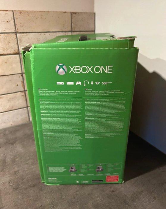 Microsoft - Xbox One - Xbox One Console met controller en, Games en Spelcomputers, Spelcomputers | Overige Accessoires