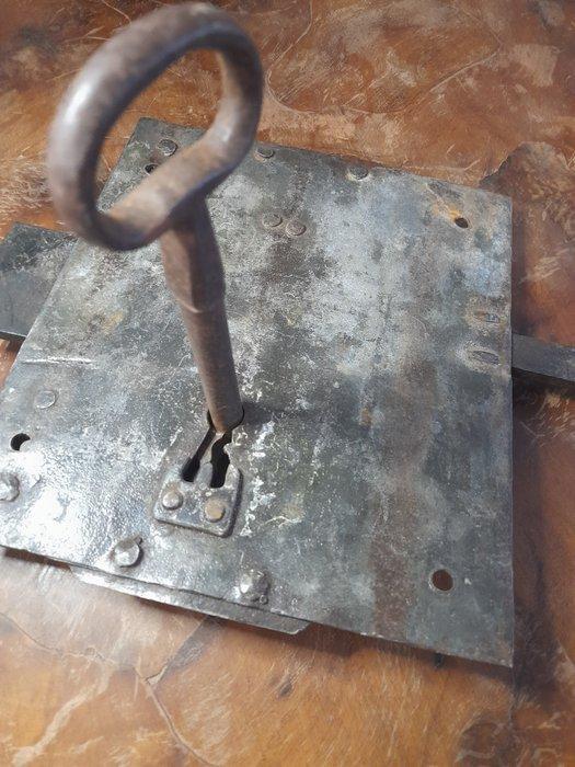 Slot en sleutel Antiek, Antiek en Kunst, Antiek | Overige Antiek