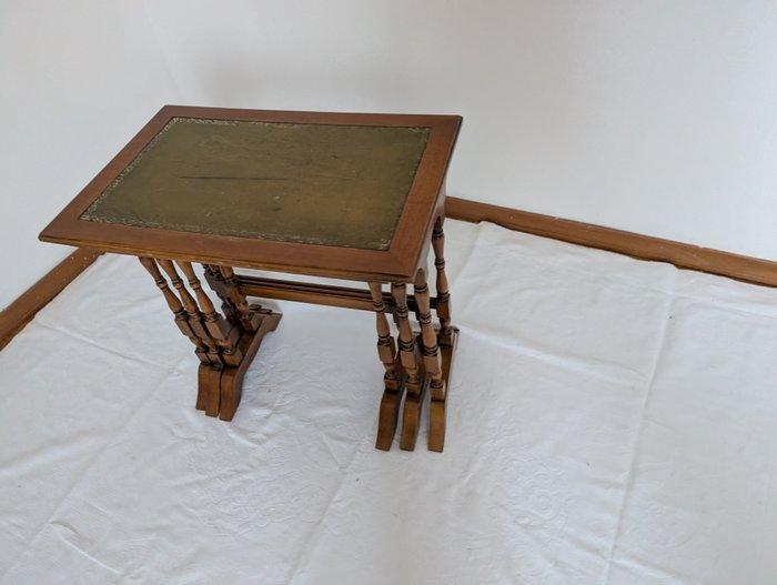 Bijzettafel (3) - Hout - Trittico bijzettafeltjes, Antiek en Kunst, Curiosa en Brocante