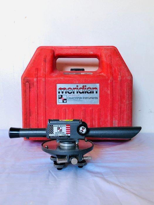 Theodoliet - 8090 - 1980 - Verenigde Staten - David White, Verzamelen, Foto-apparatuur en Filmapparatuur