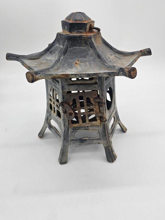 Lantaarn - IJzer - Hangende lantaarn, Antiek en Kunst, Antiek | Overige Antiek