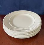 Wedgwood - Wedgwood - Service de table (13) - Ensemble de