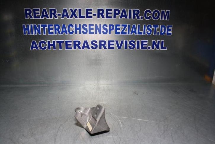 Opel Ascona C motorbevestiging links achter. (motorruimte), Auto-onderdelen, Motor en Toebehoren, Nieuw, Opel, Verzenden