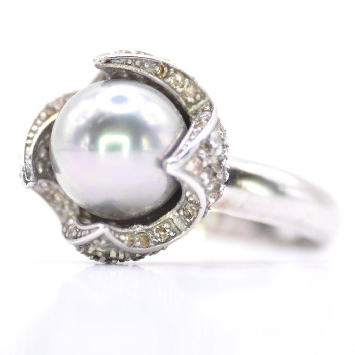 Zonder Minimumprijs - Ring Platina - 6.34ct. tw. Diamant, Handtassen en Accessoires, Ringen