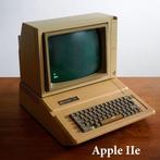Apple Non-Refurbished VERY RARE 1983 VINTAGE APPLE IIe, Consoles de jeu & Jeux vidéo