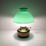 Lampe à pétrole - Opaline