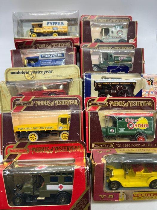 Matchbox 1:35 - Voiture miniature (12) - Matchbox Models of, Hobby en Vrije tijd, Modelauto's | 1:5 tot 1:12