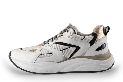 Omoda Sneakers in maat 41 Beige | 5% extra korting, Kleding | Dames, Schoenen, Beige, Gedragen, Sneakers, Verzenden