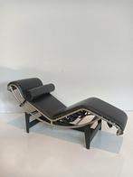 Vitra Design Museum - Charlotte Perriand, Pierre Jeanneret -, Antiek en Kunst