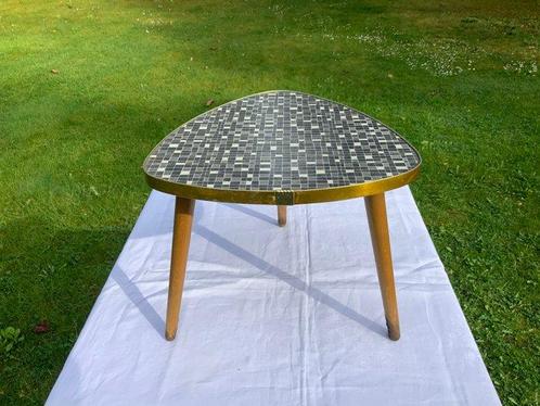 KaLei - Bijzettafel - drie duizend twee honderd een - Hout -, Antiek en Kunst, Kunst | Designobjecten