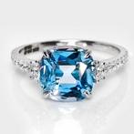 Ring - 14 karaat Witgoud, 3,09ct Intens Blauw -  3.36ct. tw., Nieuw