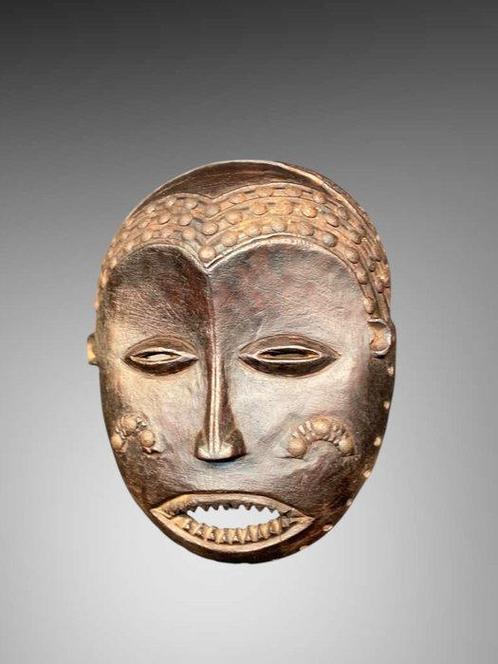 Zeer mooi chokwé masker (20 CM) - chokwé masker - Chokwe -, Antiek en Kunst, Kunst | Niet-Westerse kunst