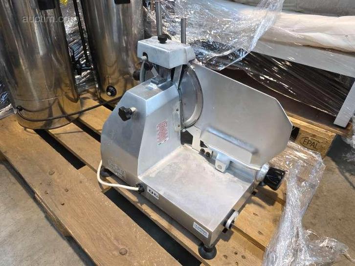 vleessnijmachine Uso, Zakelijke goederen, Horeca | Overige, Ophalen