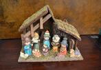 Kinder kerststal met porseleinen beeldjes - Kerststal - Hout, Antiek en Kunst, Antiek | Boeken en Manuscripten