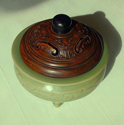 Brûle-parfum - TRES ANCIEN Grès CELADON de LONGQUAN -, Antiek en Kunst, Antiek | Overige Antiek