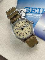 Seiko - Seiko 5 Automatic Day-Date - Sans prix de réserve -, Handtassen en Accessoires, Horloges | Heren, Nieuw