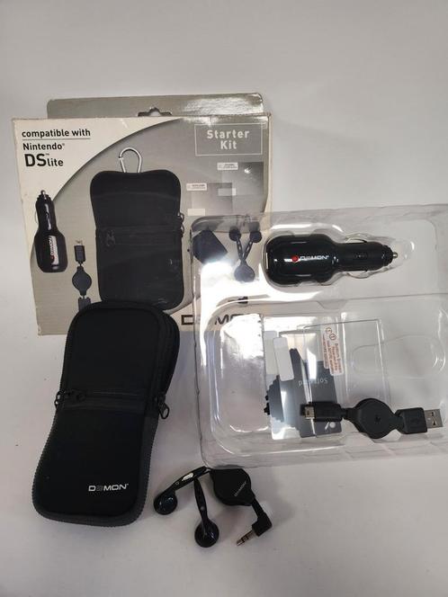 Demon Starter Kit in doos Nintendo DS Lite, Games en Spelcomputers, Games | Nintendo DS, Zo goed als nieuw, Ophalen of Verzenden