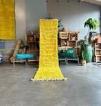 Marokkaanse gele loper wollen tapijt - Vloerkleed - 400 cm -