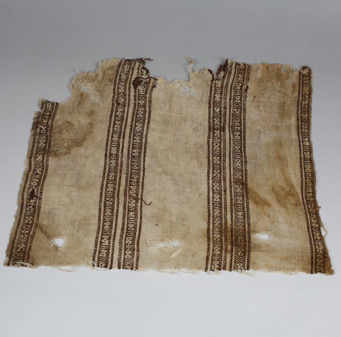 Precolumbiaans Textiel Textielfragment (Zonder Minimumprijs), Verzamelen, Mineralen en Fossielen