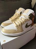 Air Jordan - Air Jordan 1 Mid - Sneakers - Maat: EU 40, Nieuw