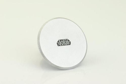 Leica, Leitz Leitz New York, Chrome / Black E 39 Bodycap, Verzamelen, Foto-apparatuur en Filmapparatuur