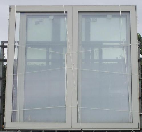 aluminium terrasraam , raam , chassis 242 x 260 grijswit, Doe-het-zelf en Bouw, Raamkozijnen en Schuifdeuren, Inclusief glas, Zo goed als nieuw