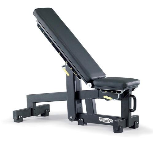 Technogym Adjustable Bench Pure Strength | bank | bench |, Sports & Fitness, Appareils de fitness, Envoi